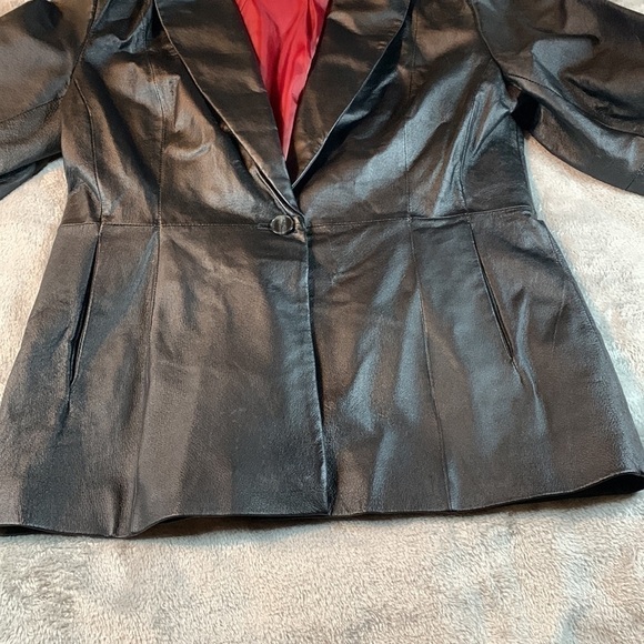 Colebrook Classic Leather Jacket - Picture 2 of 6